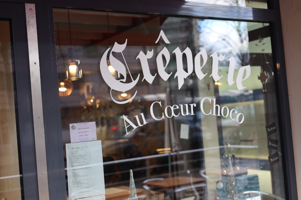 Vitrine Crêperie Au Cœur Choco
